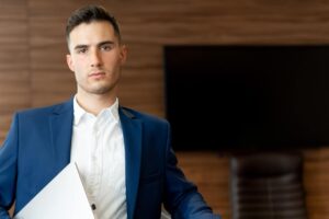 ¿Qué puedo hacer si descubro a un empleado con licencia médica falsa?